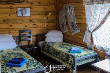 Фото номера Спальное место на двухъярусной кровати в общем номере для мужчин и женщин Гостевой дом Cottage V Nekhachevo г. Нехачево 7